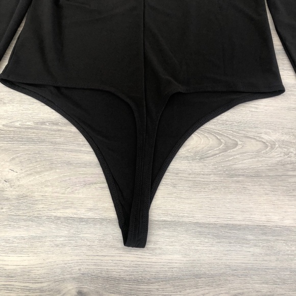 Leith Double Scoop Long Sleeve Thong Bodysuit- NWT - Picture 5 of 10